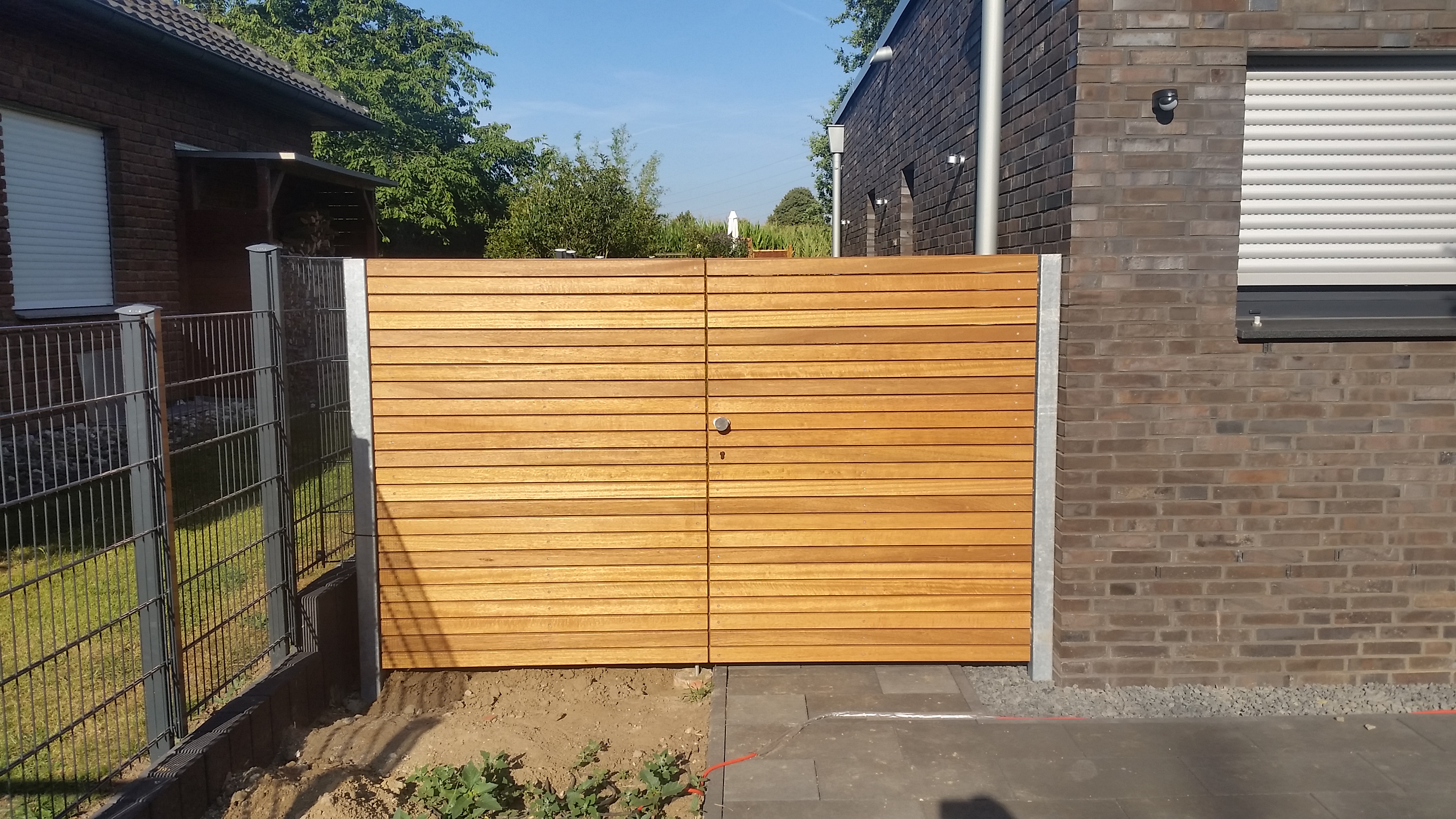 Gartentor Stahl Holz